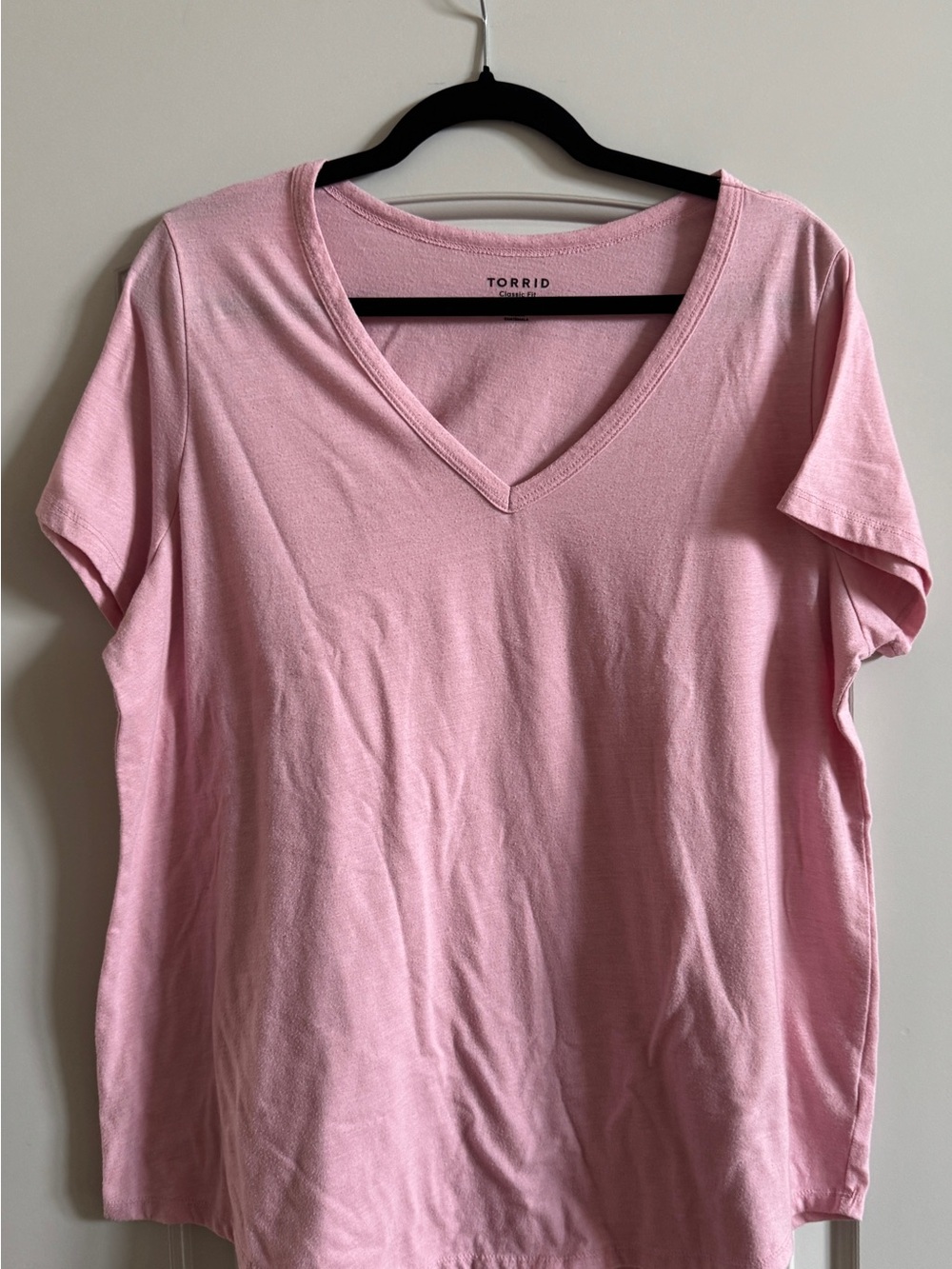 torrid Light Pink V-Neck Short Sleeve Tee
